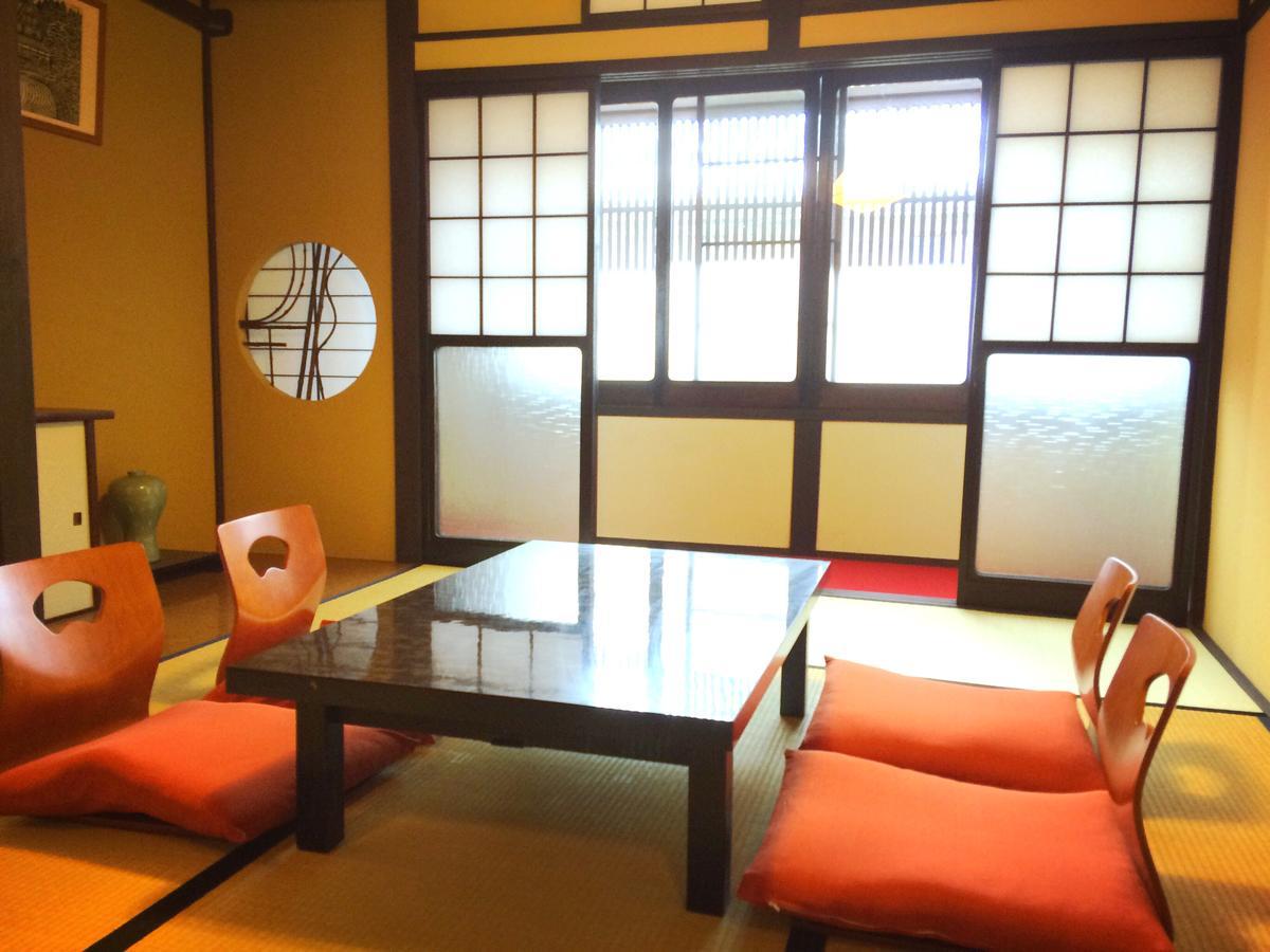 Hida Takayama Relax Hostel Bettei Fuji Exteriör bild